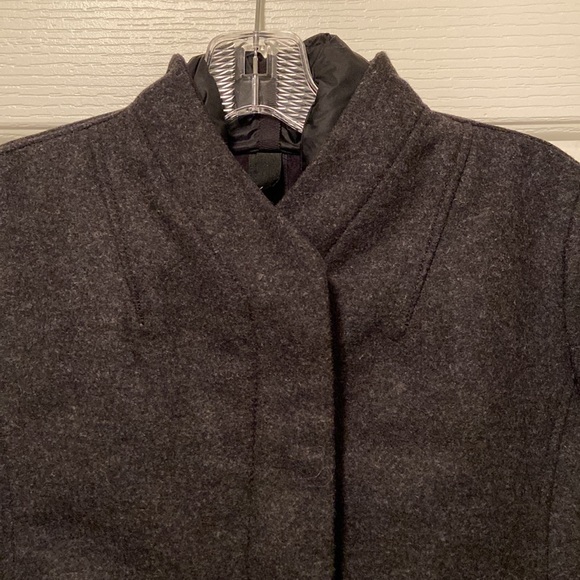 Lululemon All Days Softshell - Picture 4 of 10